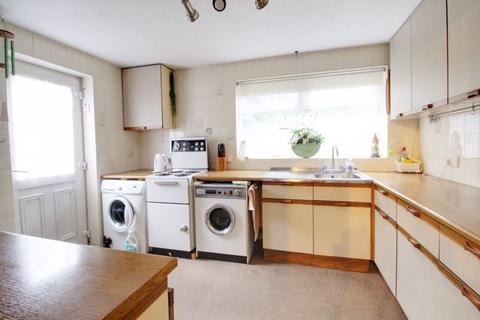 3 bedroom semi-detached house for sale - Cranfield Crescent, Cuffley EN6