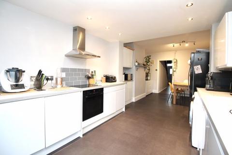 21 Chafen Road, Southampton, SO18 1BD
