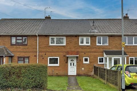 3 bedroom terraced house for sale, Dean Road, WOMBOURNE