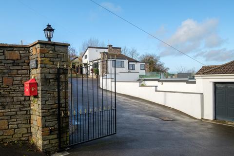 Highridge Road, Dundry