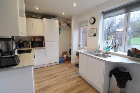 2 bedroom end of terrace house for sale, Sutherland Road, Cradley Heath B64