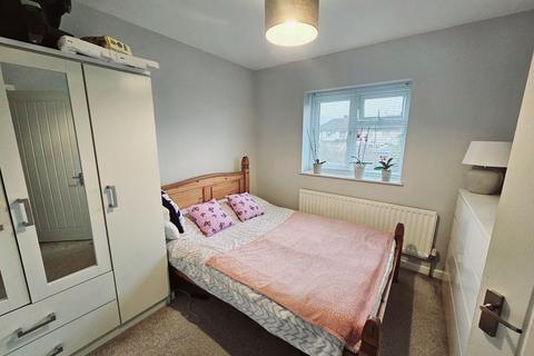 218 Crayford Way, Dartford, DA1 4LR