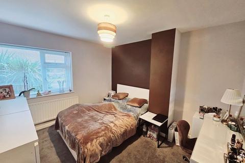218 Crayford Way, Dartford, DA1 4LR