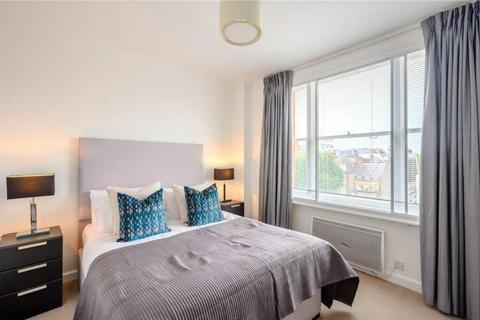 2 bedroom apartment to rent, Hill Street, Mayfair