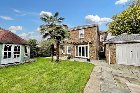 4 bedroom detached house for sale - Somerville Road, Bournemouth, BH2