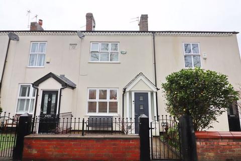 2 bedroom terraced house for sale, Roe Green, Manchester M28