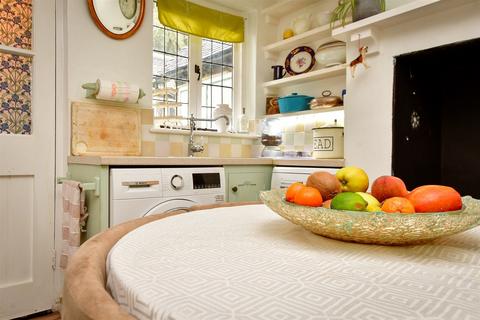 6, Broadmoor Cottages Broadmoor, Abinger Common, Dorking, RH5 6JY