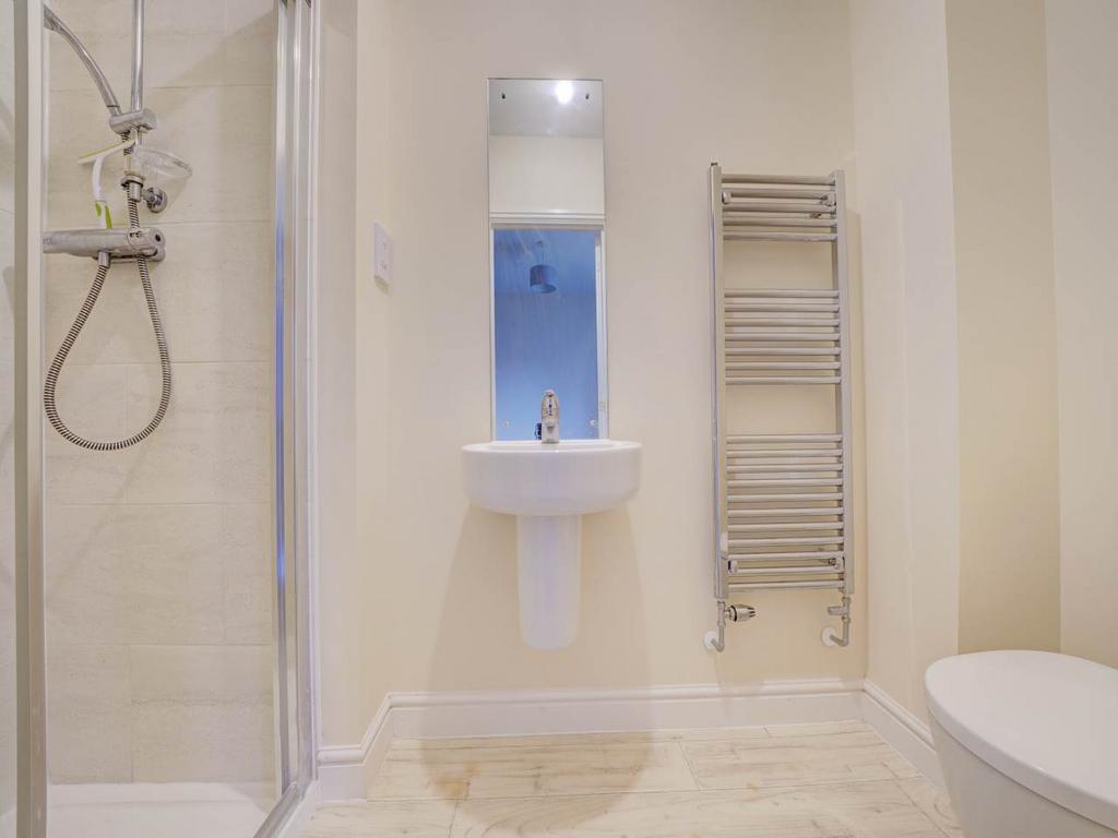 Ensuite 2