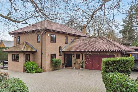 4 bedroom detached house for sale, Meadow Lane, Thorpe St Andrew, Norwich