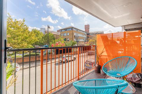 2 bedroom flat for sale, Matchstick Apartments, Bow E3