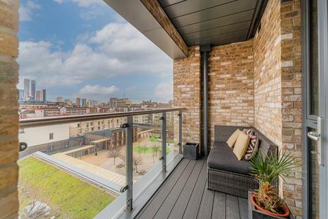 1 bedroom flat for sale, Duesbury House, Bow E3