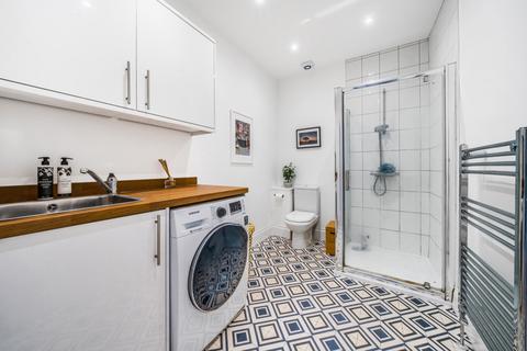 38 Holmdale Road, Chislehurst, BR7 6BZ