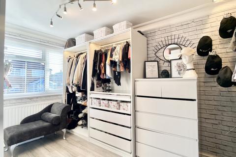 668 Princes Road, Dartford, DA2 6JG
