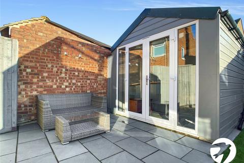 668 Princes Road, Dartford, DA2 6JG