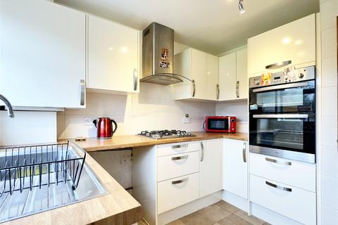 104 Pinks Hill, Swanley, BR8 8NW