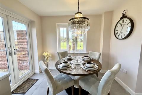 24 Aviary Way, Worksop, S81 0FD