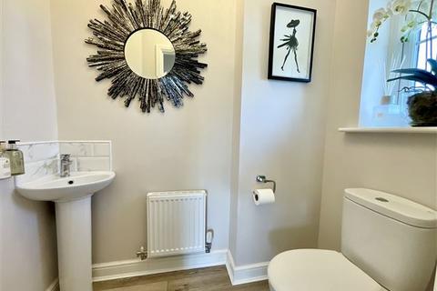 24 Aviary Way, Worksop, S81 0FD