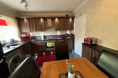 3 bedroom semi-detached house for sale, Waverley Avenue, Kiveton Park, Sheffield, Rotherham, S26 6RH