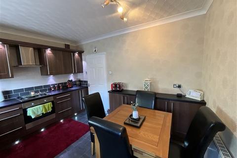 3 bedroom semi-detached house for sale, Waverley Avenue, Kiveton Park, Sheffield, S26 6RH