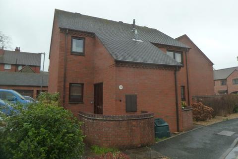 2 bedroom ground floor flat to rent, 21 Kings Court Church Stretton Shropshire SY6 6BQ