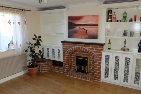 3 bedroom terraced house for sale, 9 Martins Way, Ledbury, Herefordshire, HR8