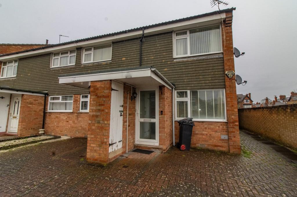 Linkway Gardens, Leicester, LE3 2 bed for sale £137,000