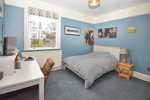 1 Bouchers Hill, North Tawton, EX20 2DG