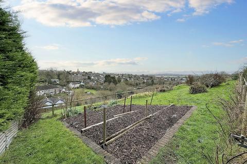1 Bouchers Hill, North Tawton, EX20 2DG