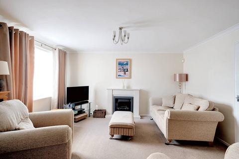 142 Beardsley Drive, Chelmsford, CM1 6ZG