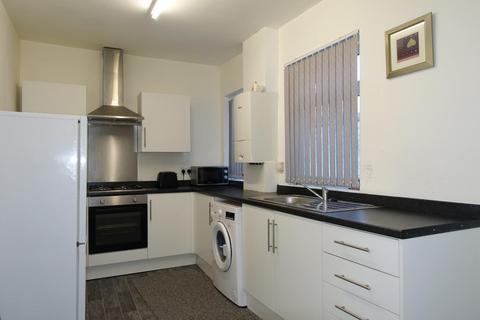 4 bedroom terraced house to rent - Surrey Street, Middlesbrough
