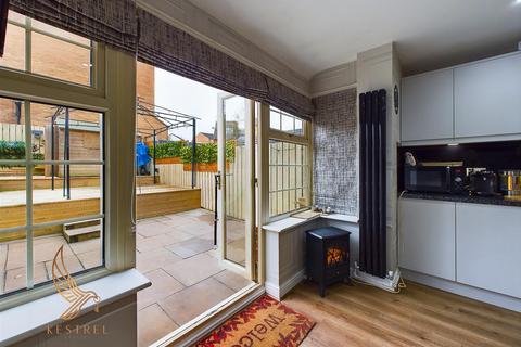 9 Blue Mans Way, Catcliffe, Rotherham, S60 5UR