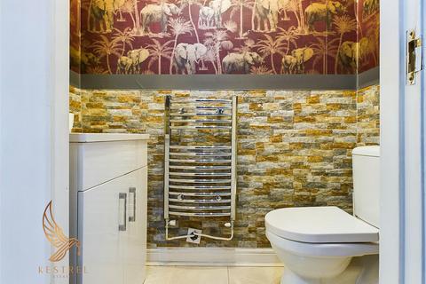 9 Blue Mans Way, Catcliffe, Rotherham, S60 5UR