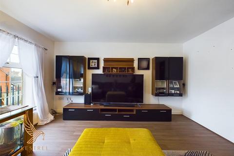 9 Blue Mans Way, Catcliffe, Rotherham, S60 5UR