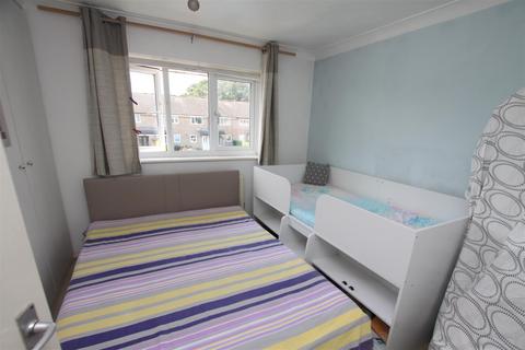 20 Broadlands Close, Bournemouth, BH8 0PN