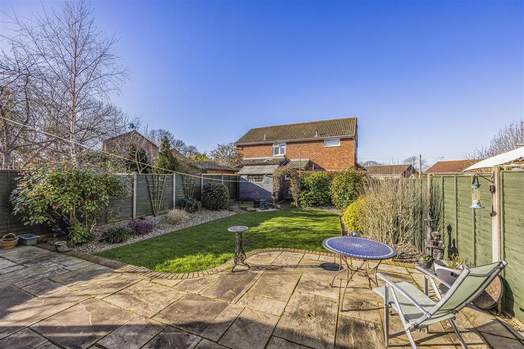 Stakes Hill Road, Waterlooville PO7 3 bed semidetached house for sale