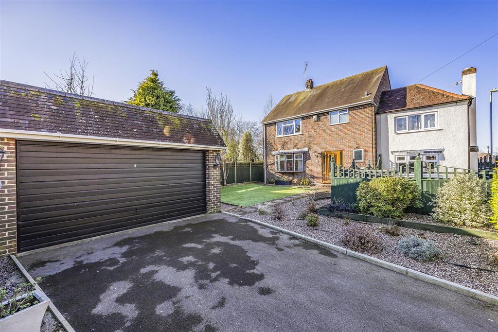 170 Stakes Hill Road, Waterlooville-Portico Marketi