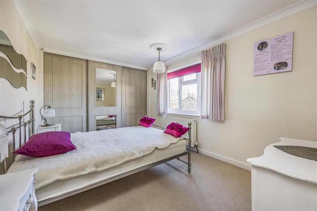 170 Stakes Hill Road, Waterlooville-Portico Marketi