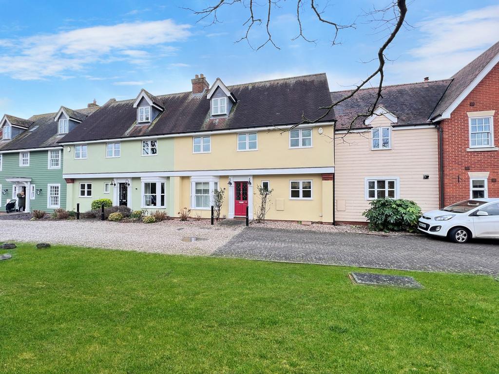 School Lane, Great Leighs, Chelmsford, CM3 4 bed terraced house for