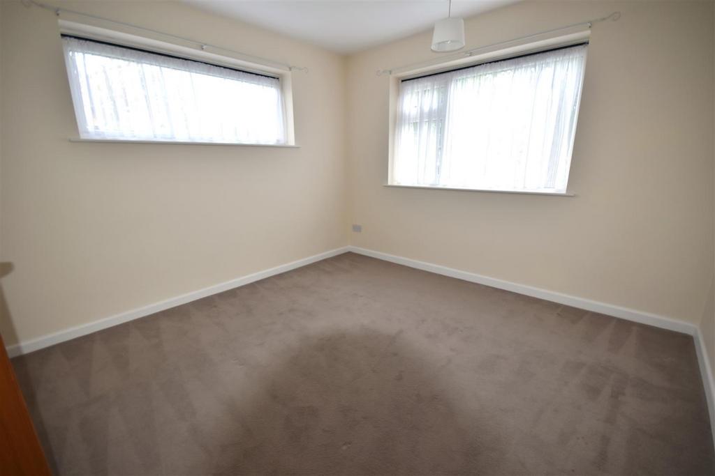 Bedroom one.JPG