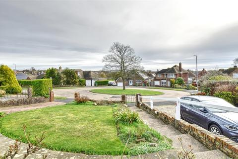 3 bedroom detached bungalow for sale - Old Manor Close, Bexhill-On-Sea