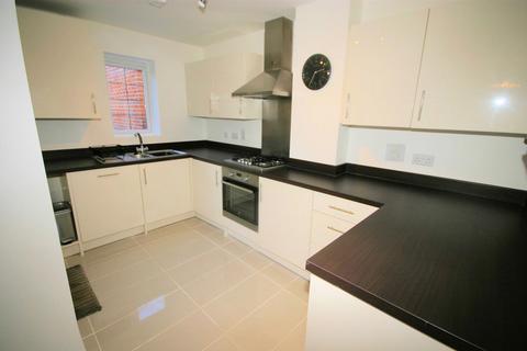 3 bedroom detached house to rent - Forest Path, Silsoe, Bedford