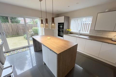 5 Evergreen Close, Poole, BH16 5FL