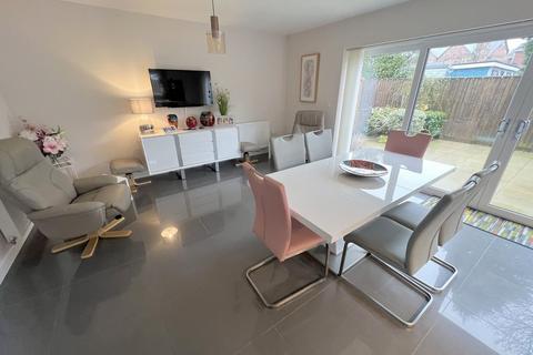 5 Evergreen Close, Poole, BH16 5FL