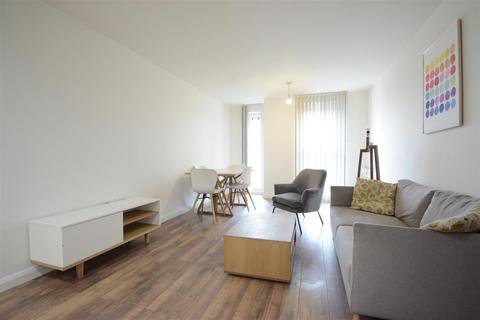 1 bedroom flat for sale, Grand Union House, Stoke Road, Slough SL2