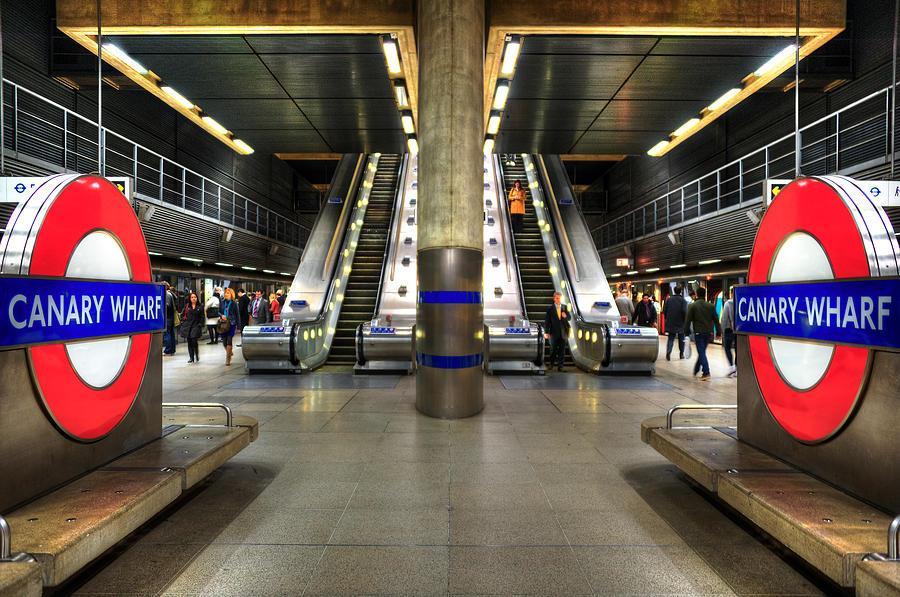 Canary wharf station