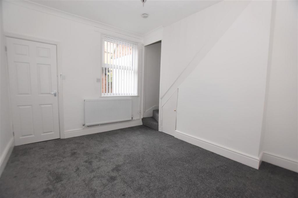 Trinity Lane, Beverley 2 bed terraced house for sale £145,000