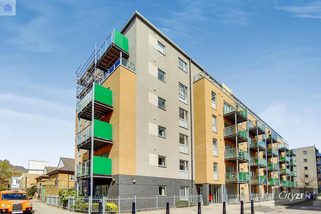 Saunders apartments
