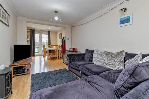 3 bedroom terraced house for sale, Drakes Drive, St. Albans