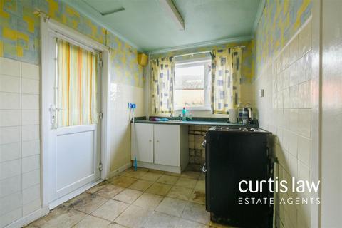 15 Moss Fold Road, Darwen, BB3 0AQ
