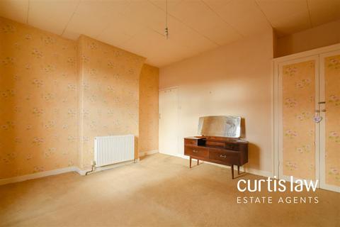 15 Moss Fold Road, Darwen, BB3 0AQ